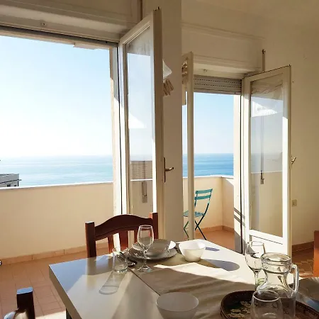 Subito A Mare Daire Tropea